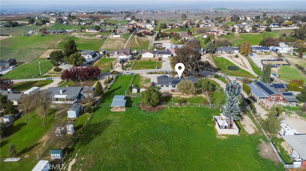 5658 Prancing Deer Place