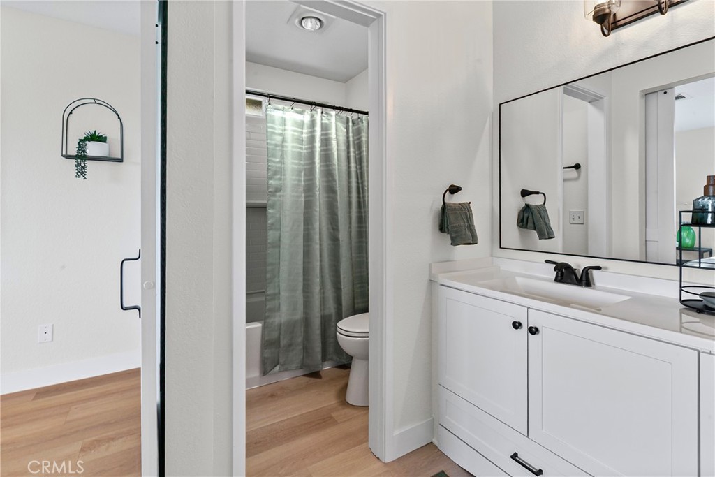 5658 Prancing Deer Place