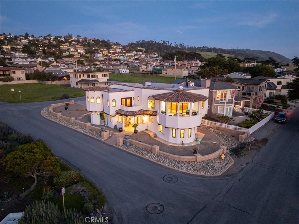 2090 Sherwood