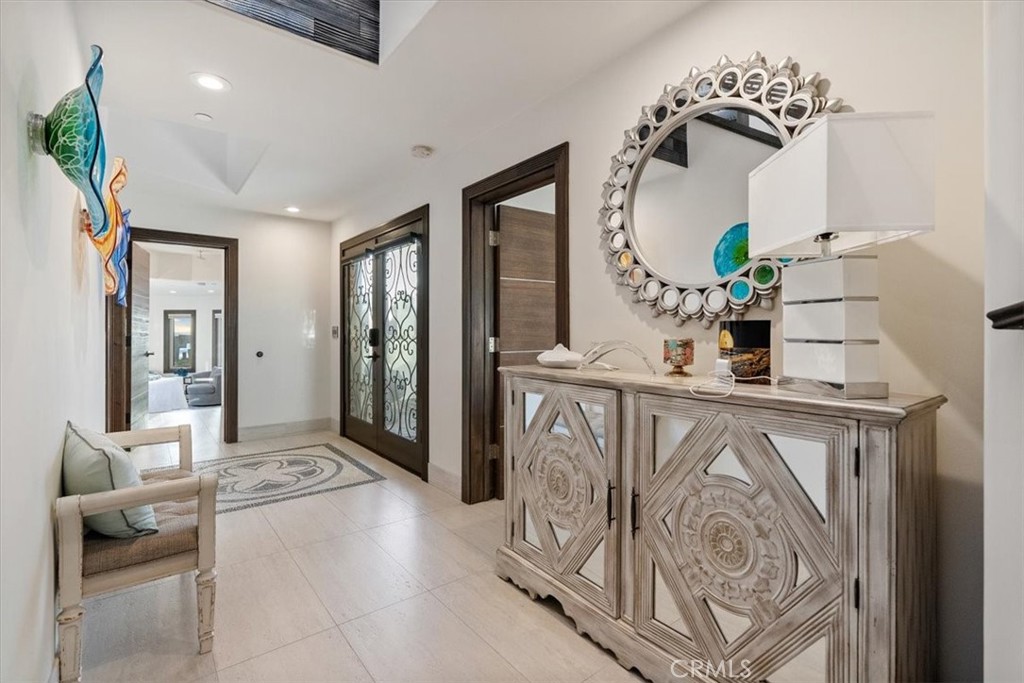 2090 Sherwood