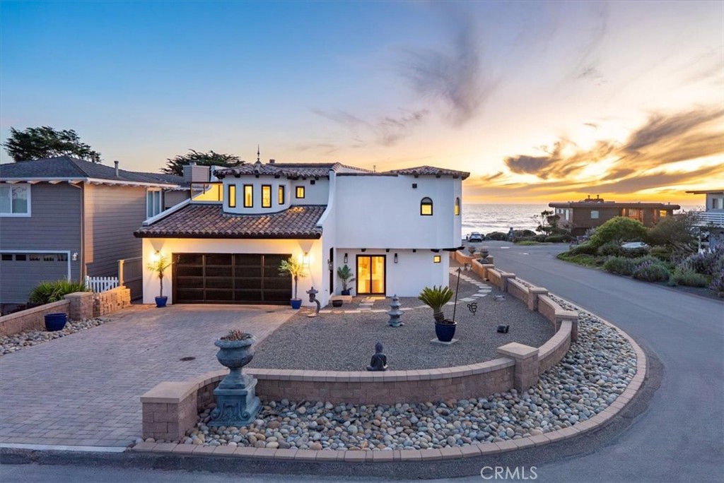 2090 Sherwood