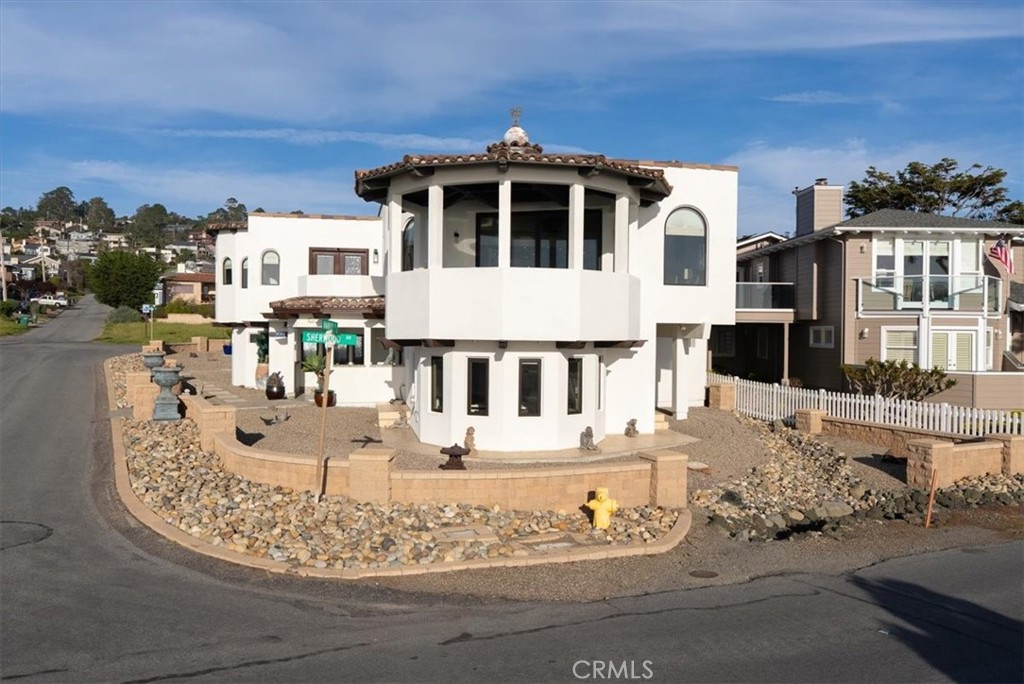 2090 Sherwood