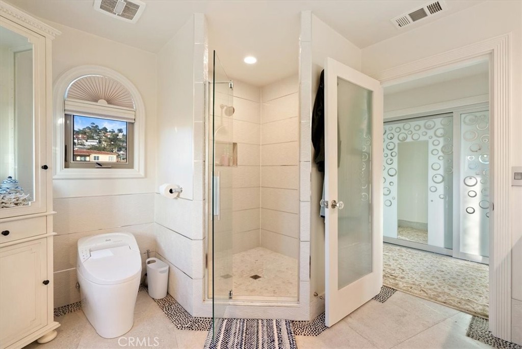 2090 Sherwood