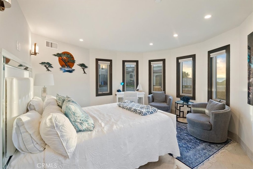 2090 Sherwood