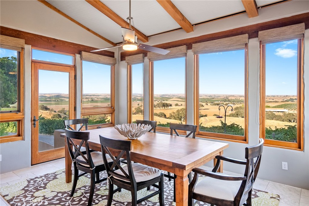 7010 Wilderness Lane