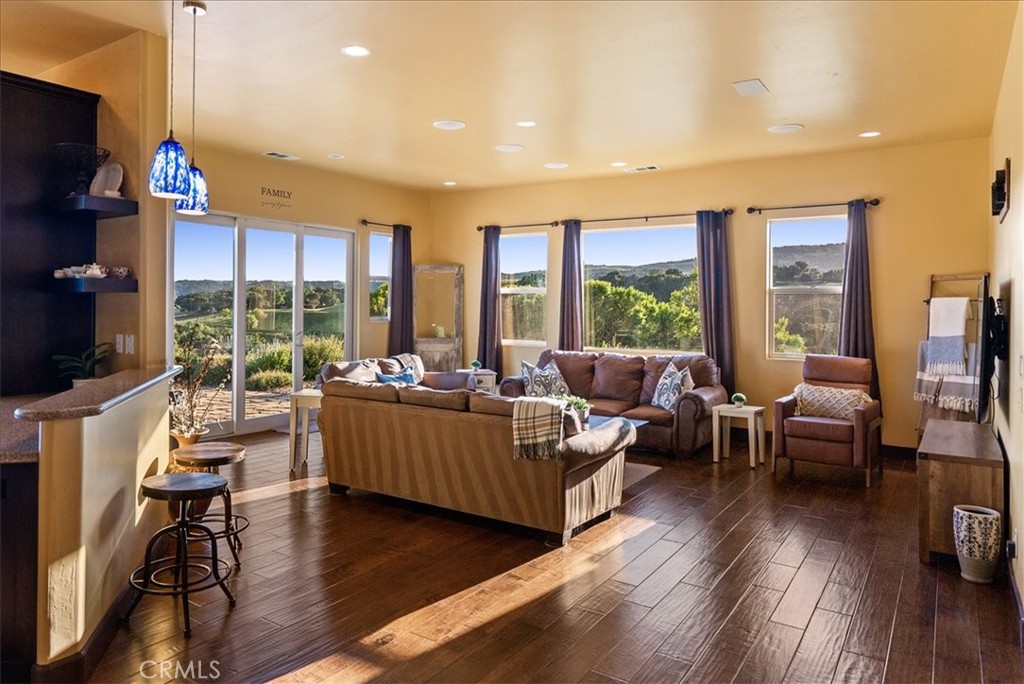 5250 , 5260 Vineyard