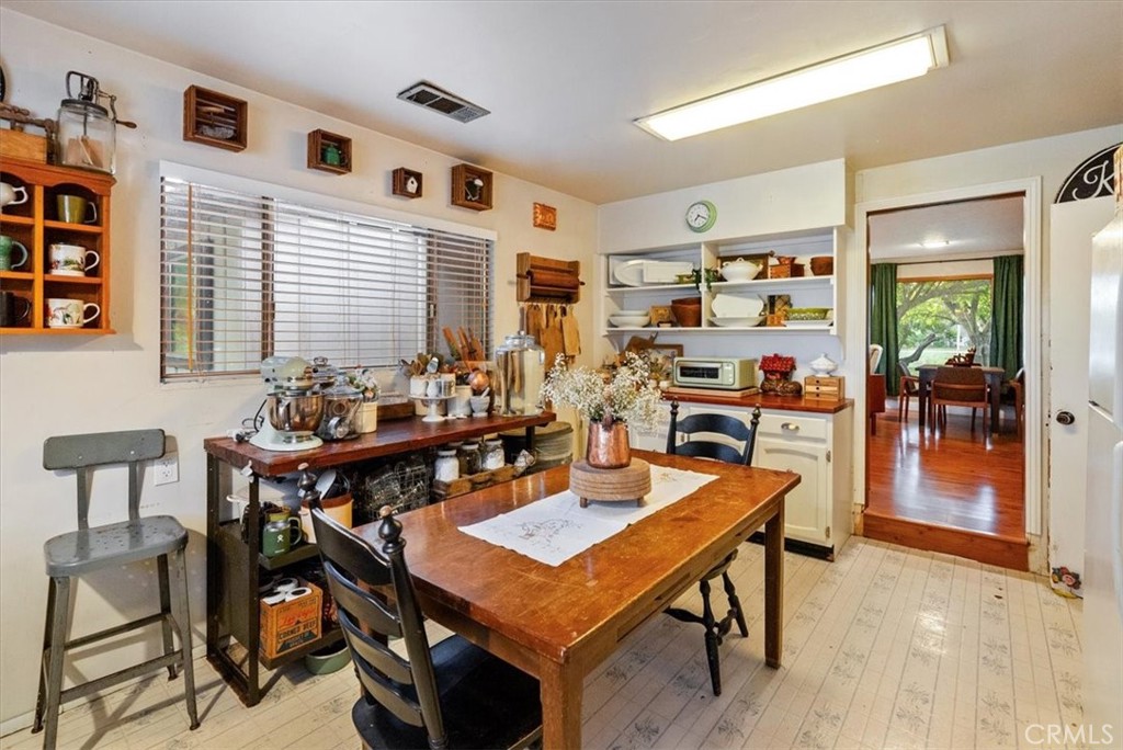 5250 , 5260 Vineyard