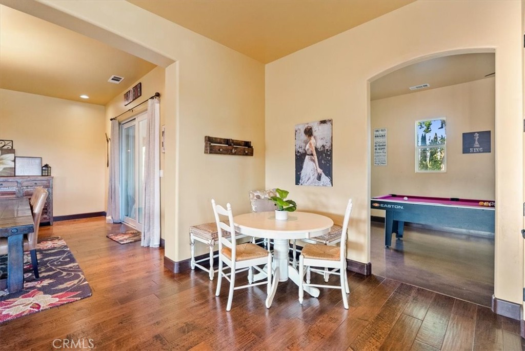 5250 , 5260 Vineyard