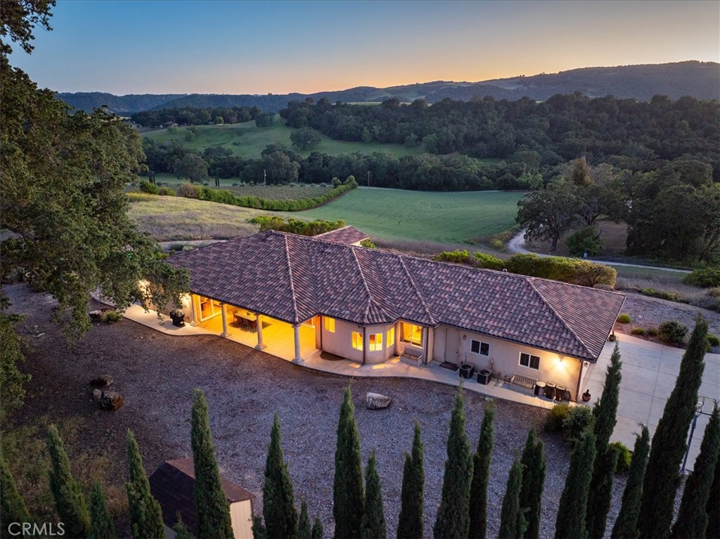 5250 , 5260 Vineyard