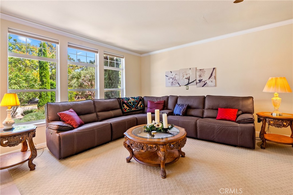 5405 Vineyard Drive