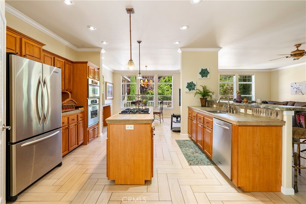 5405 Vineyard Drive
