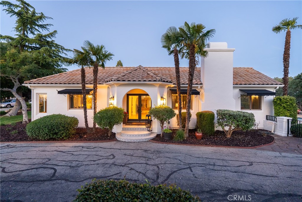 6275 Twin Canyon