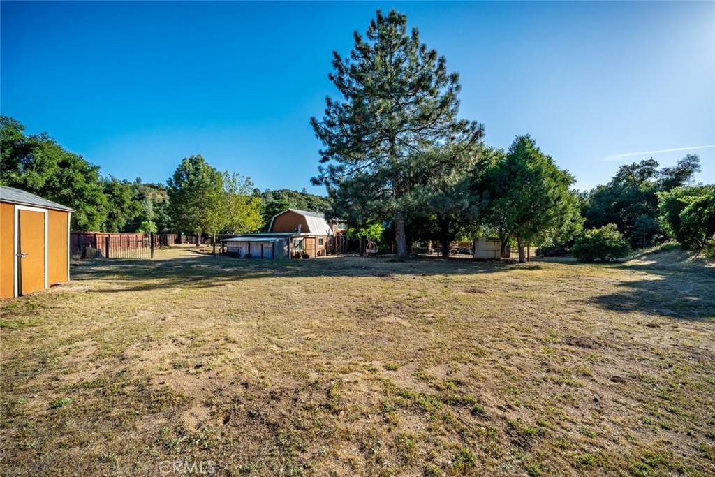 1350 Parkhill