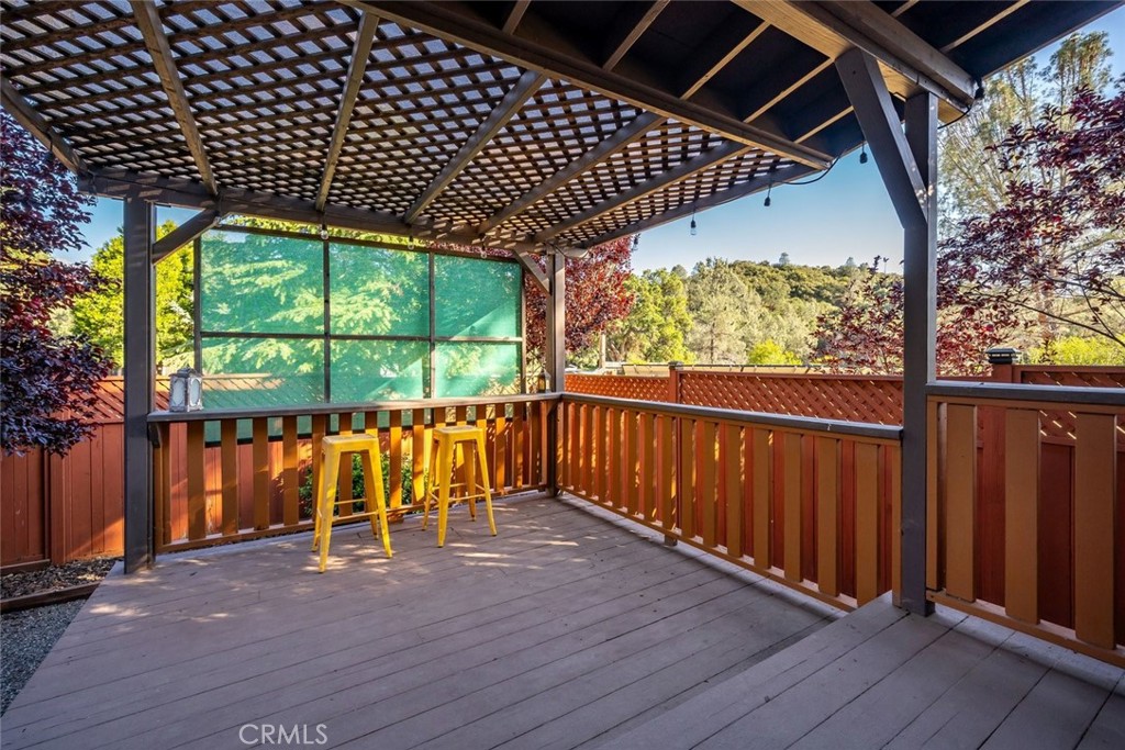 1350 Parkhill