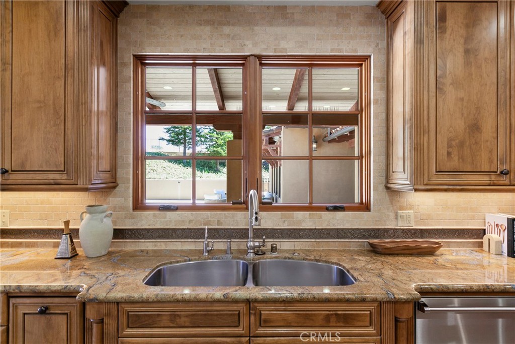 1661 Burnt Rock