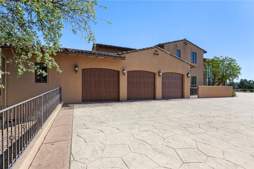 1661 Burnt Rock