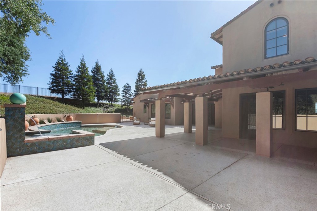 1661 Burnt Rock
