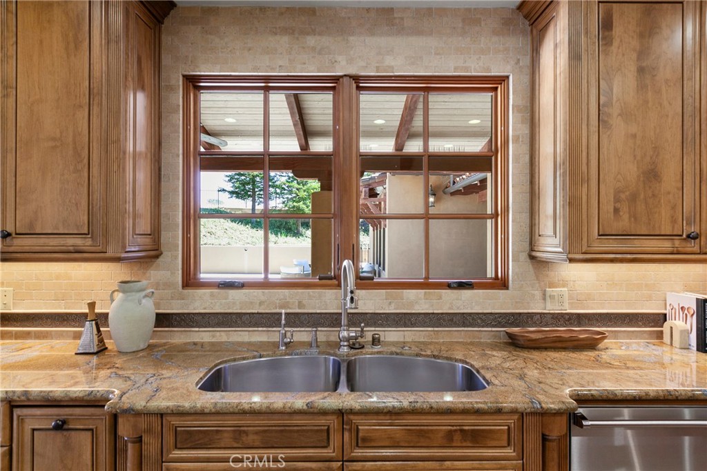 1661 Burnt Rock