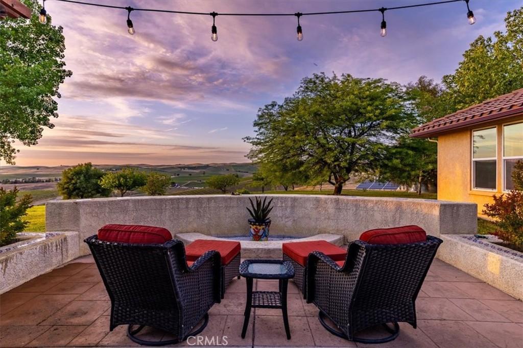 6130 Buckhorn Ridge