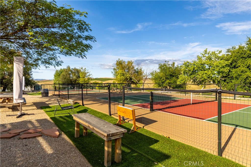 6130 Buckhorn Ridge
