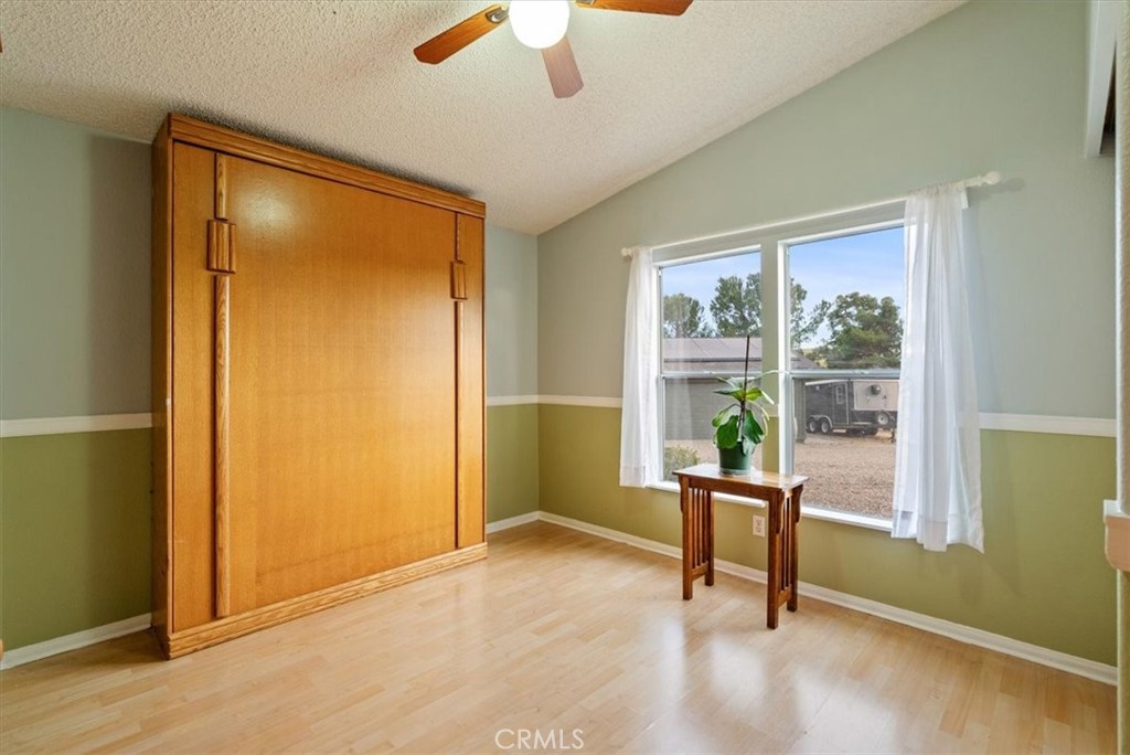 3775 E Highway 41