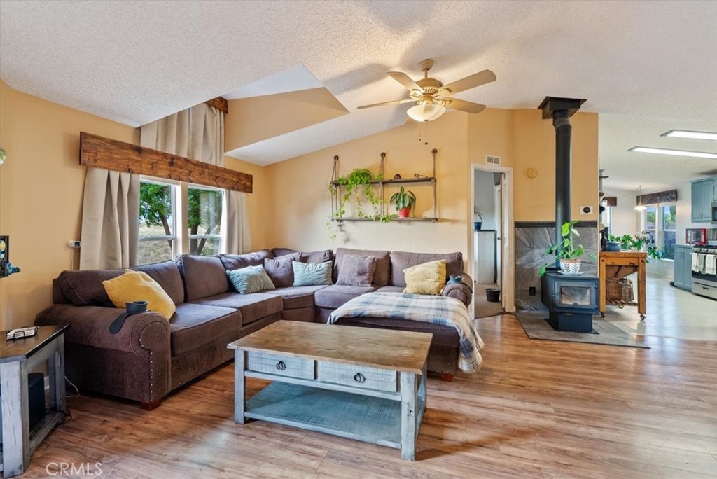 3775 E Highway 41