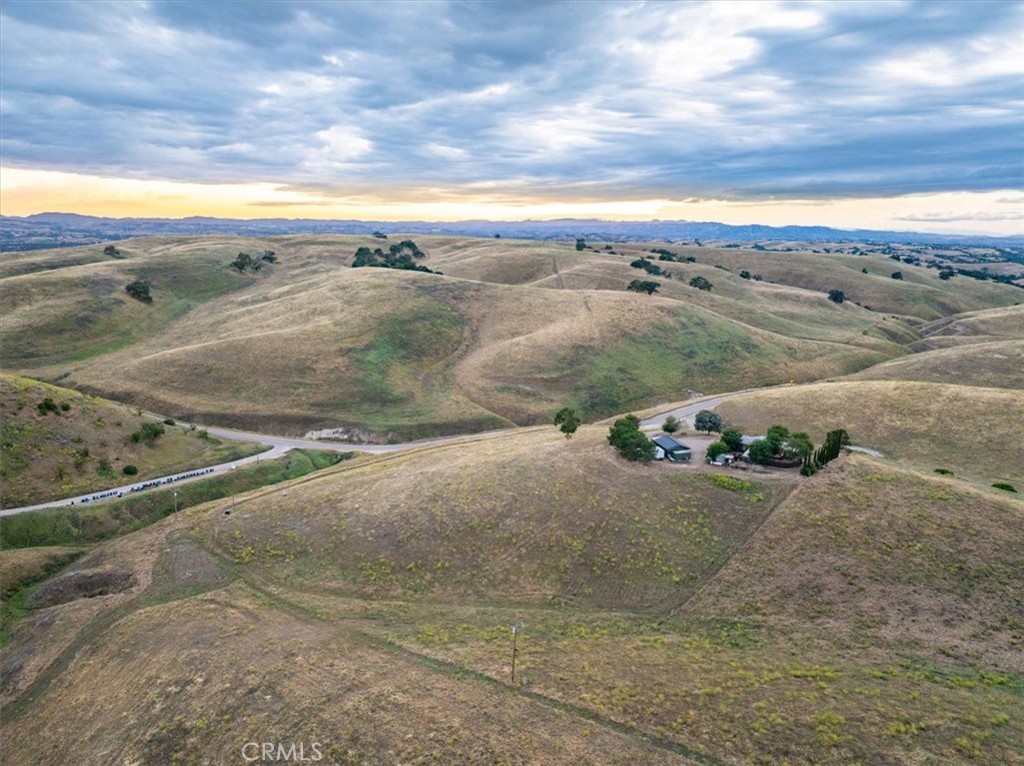 3775 E Highway 41