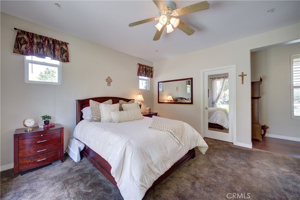 1090 Muscat Court