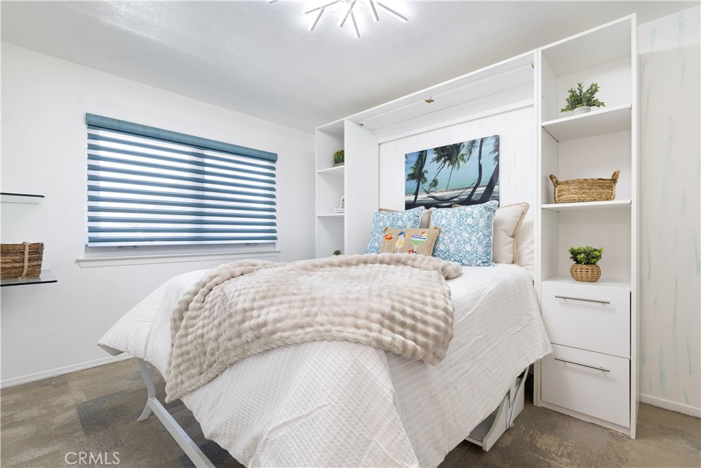 1215 Farroll B