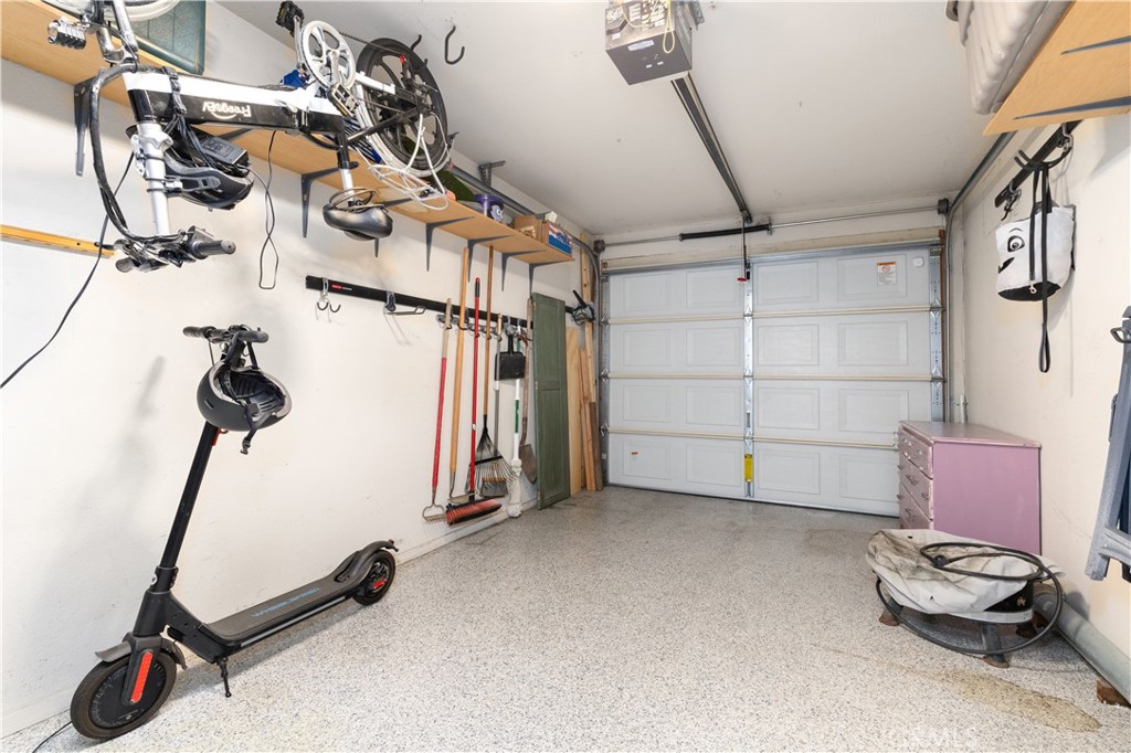 1215 Farroll B