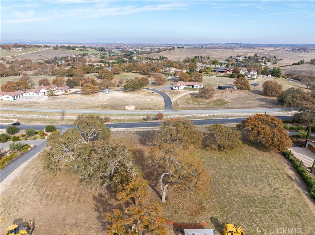 2725 Warm Springs
