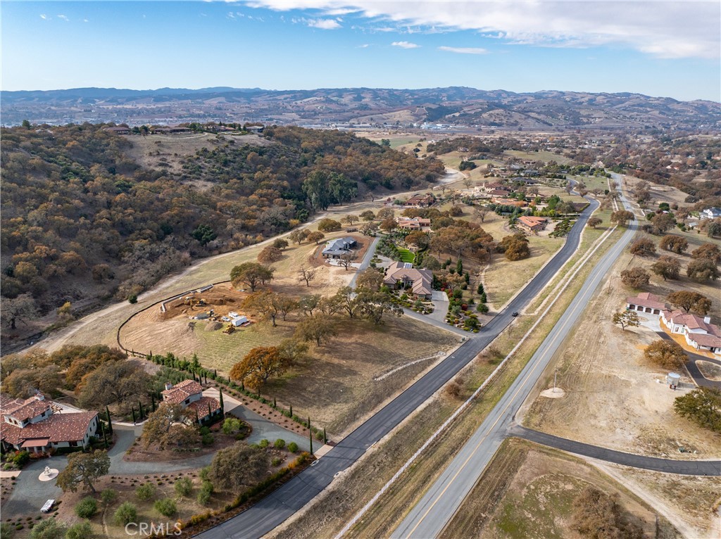 2725 Warm Springs