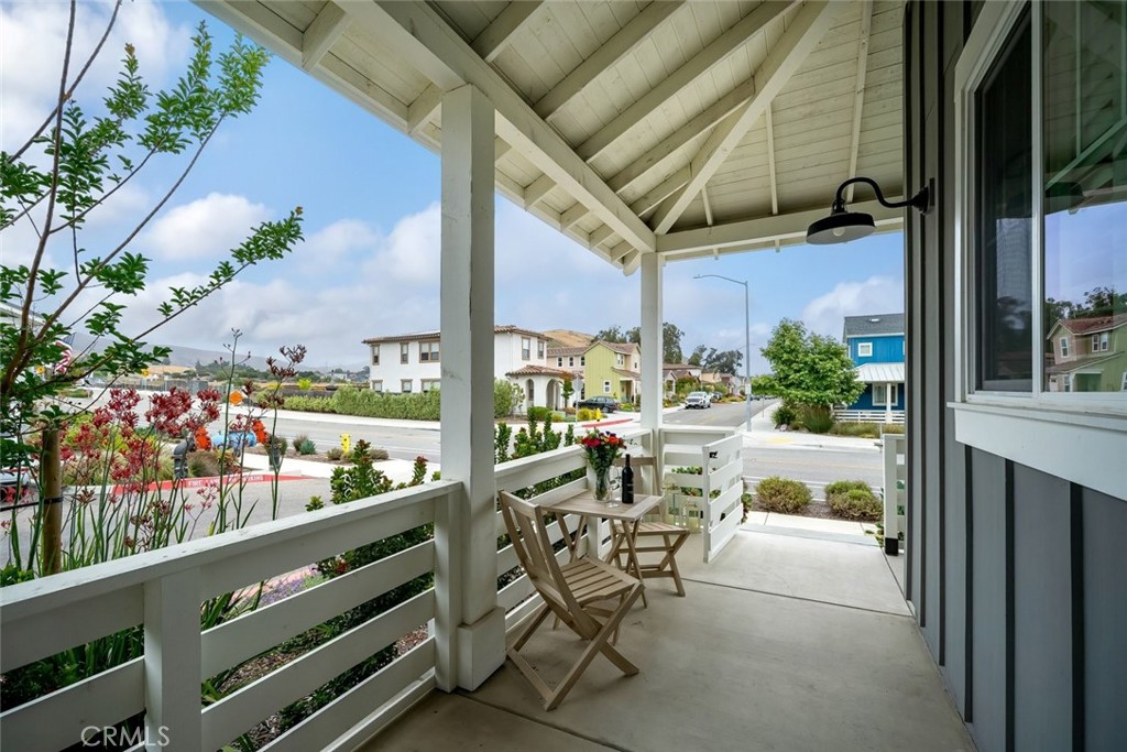 1115 Tiburon