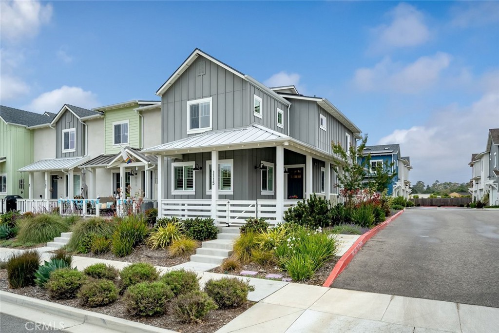 1115 Tiburon