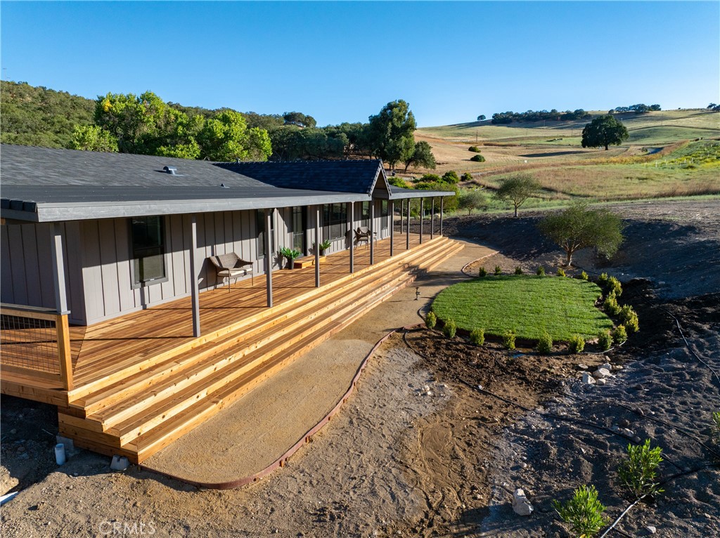 4475 Interlake