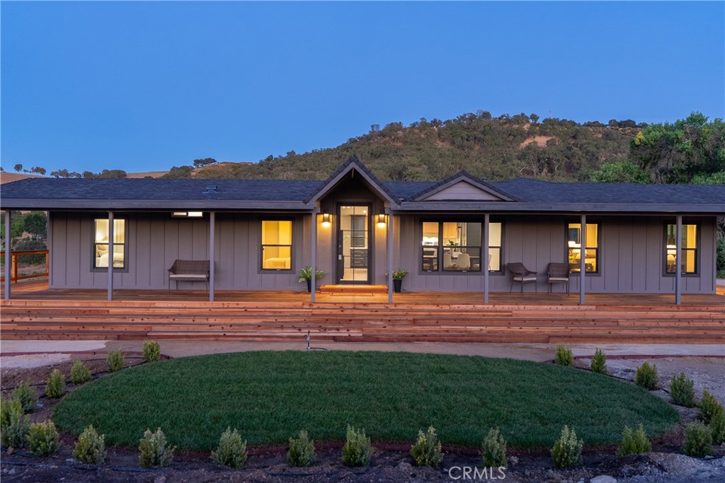 4475 Interlake