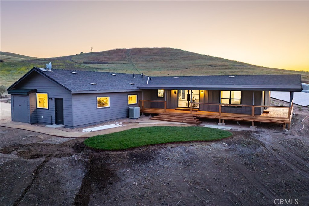 4475 Interlake