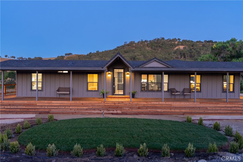 4475 Interlake