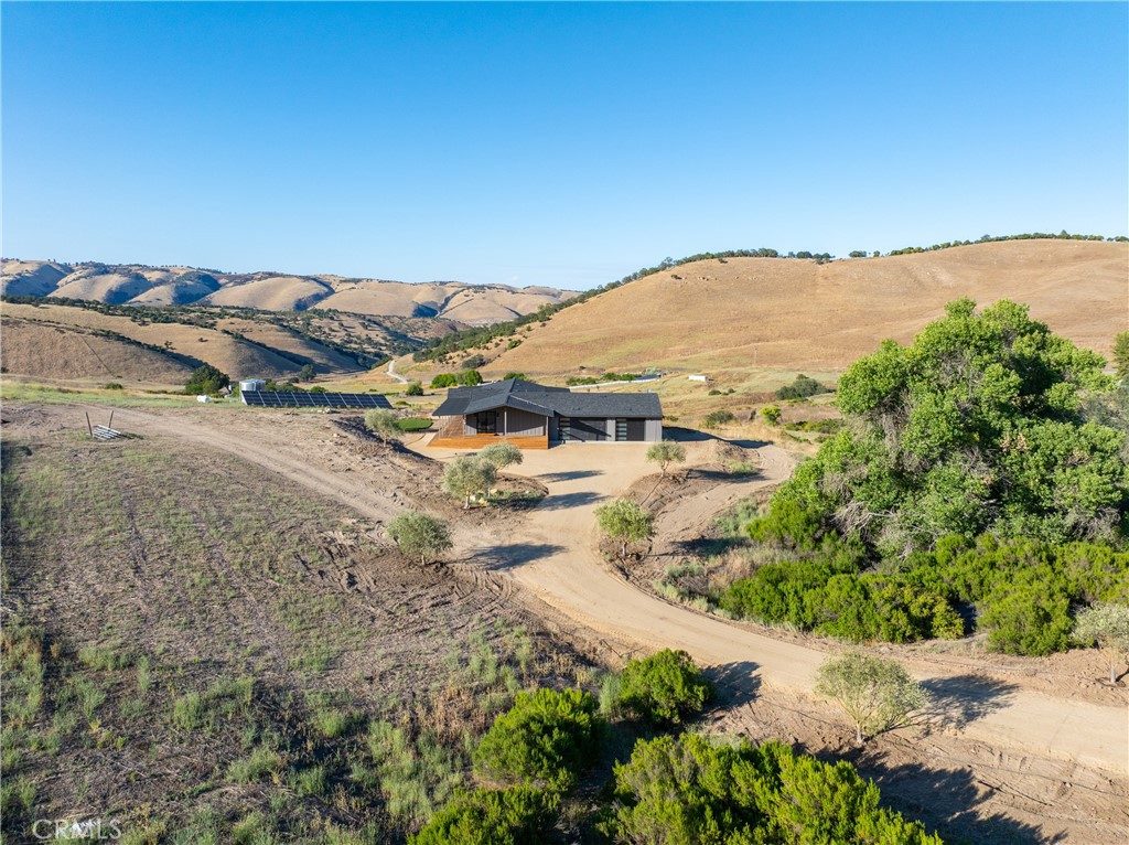 4475 Interlake
