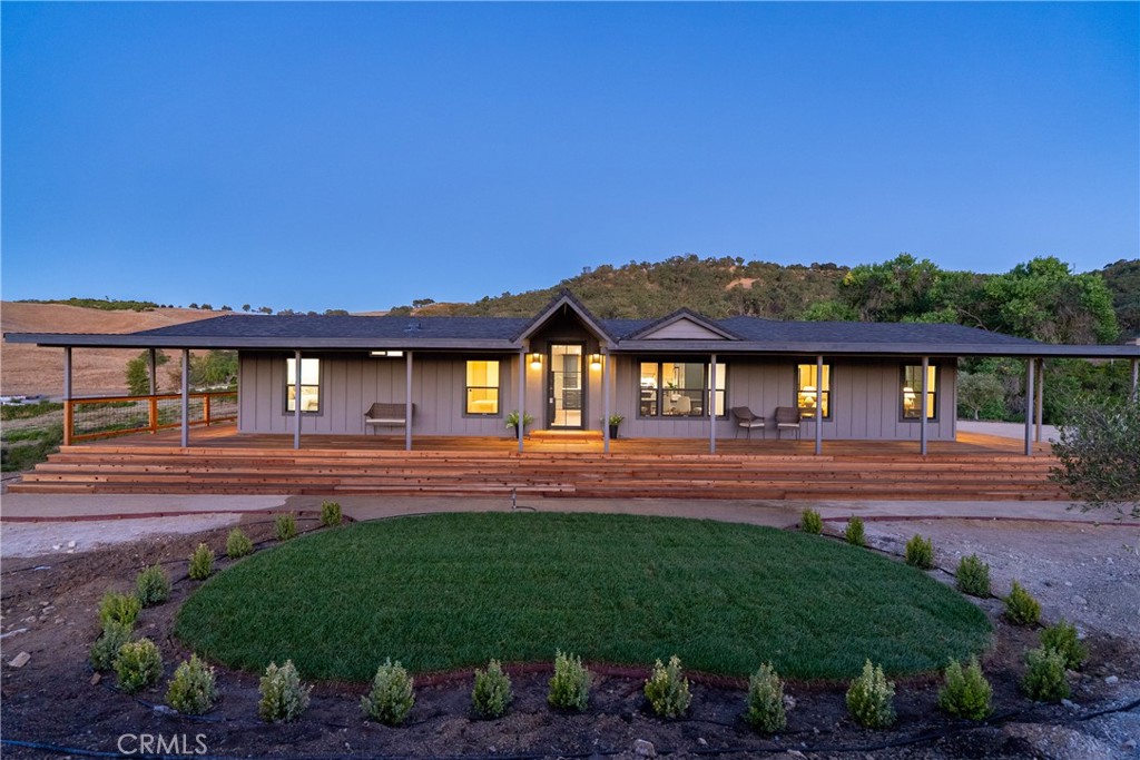 4475 Interlake