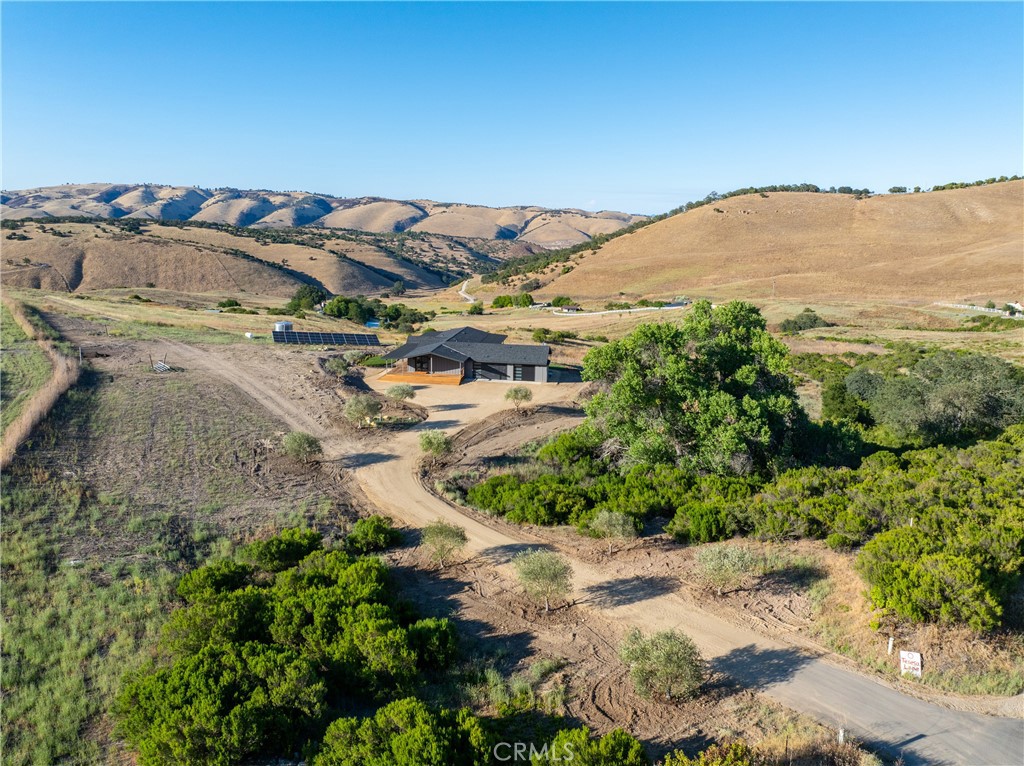 4475 Interlake