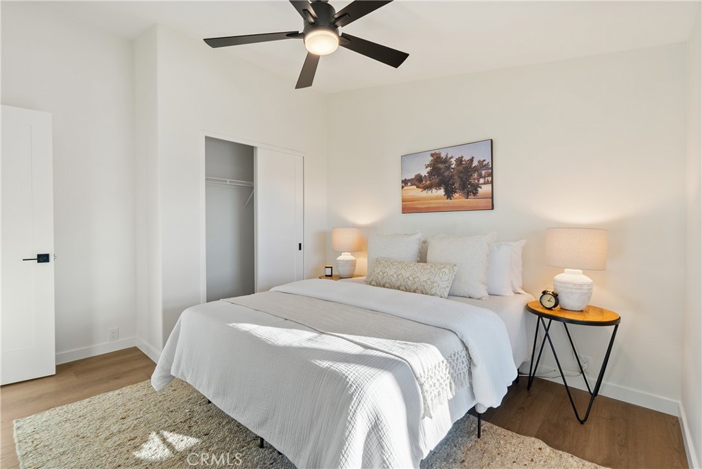 4475 Interlake