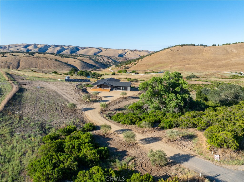 4475 Interlake