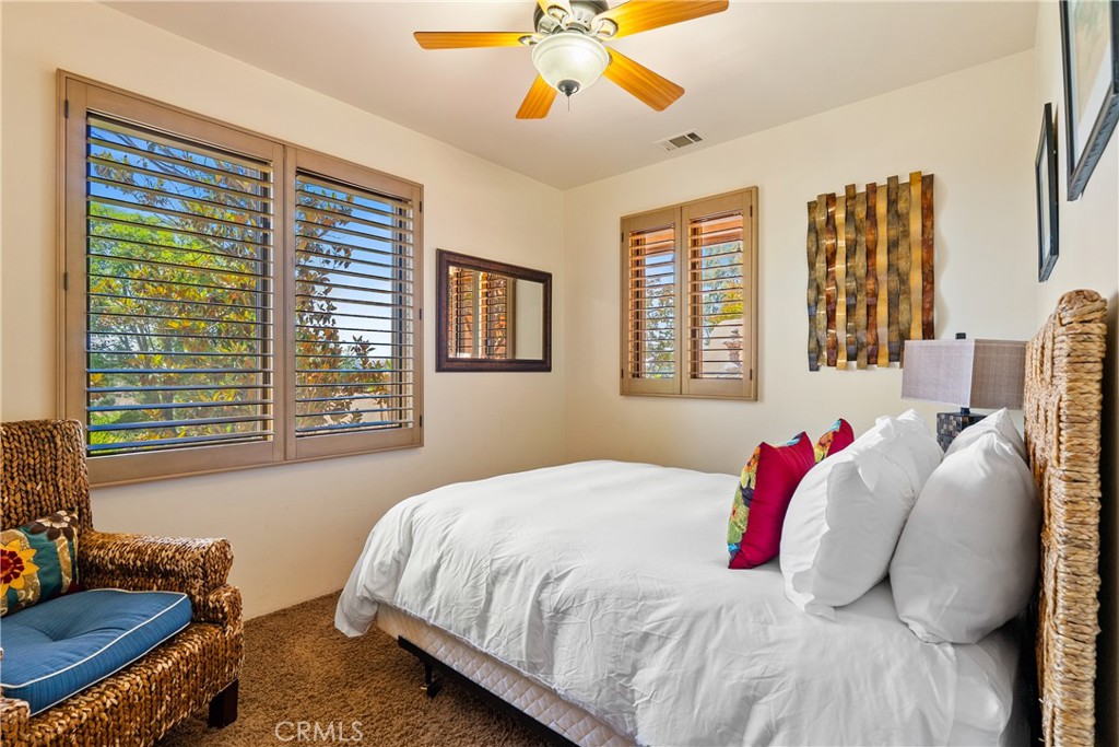 7568 Creston