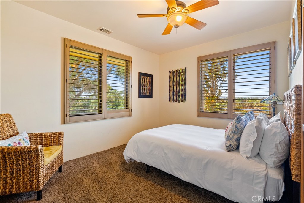 7568 Creston
