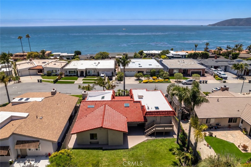 120 Hermosa
