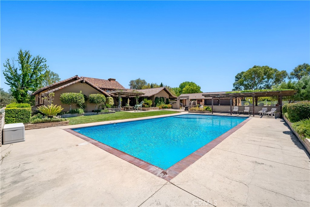2995 Pleasant