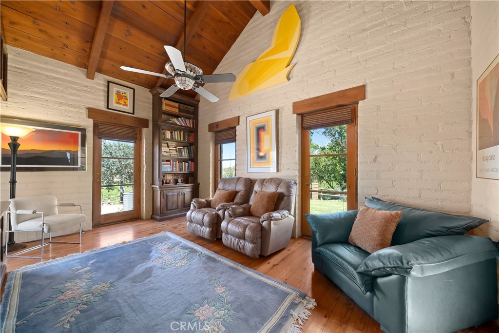 2995 Pleasant