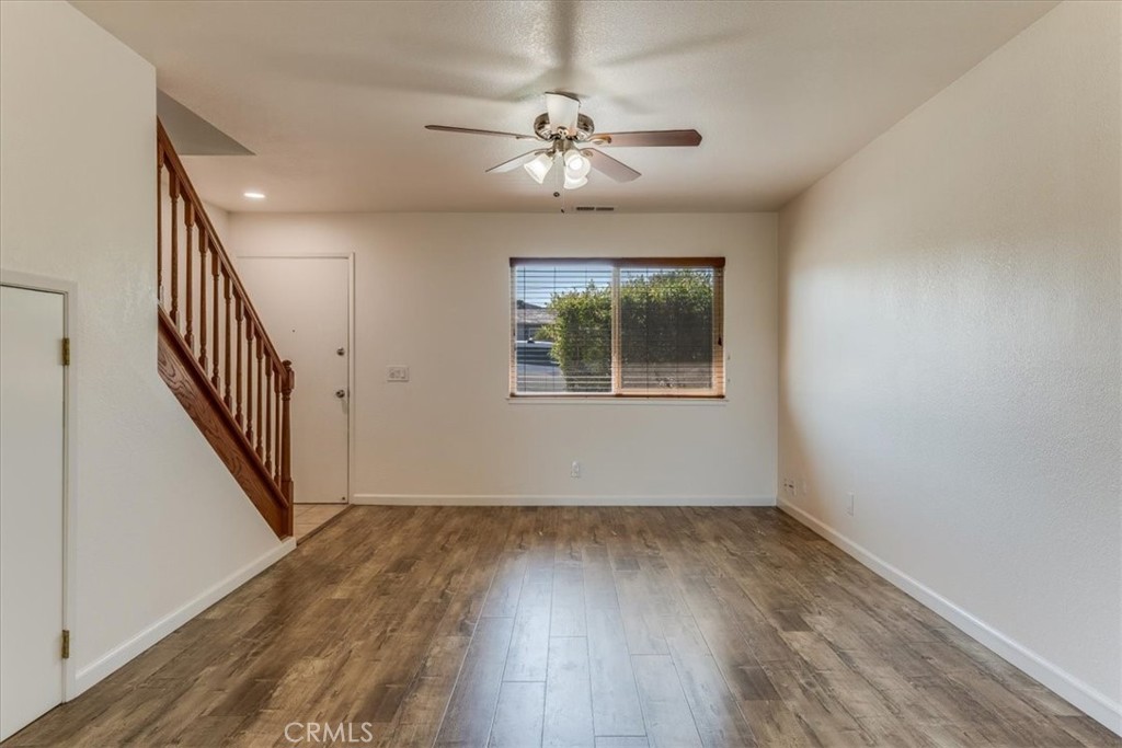 2212 Pine