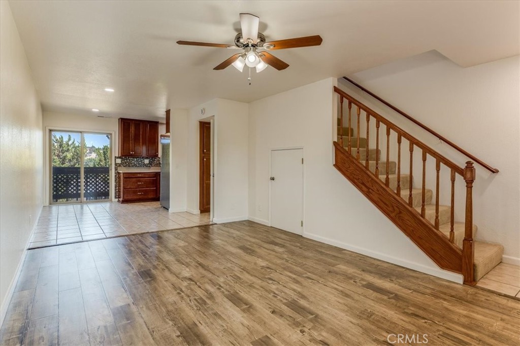 2212 Pine